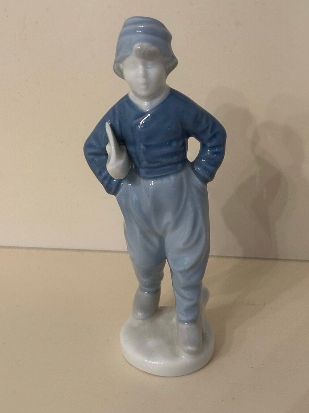 Vtg Gerold Porzellan Bavaria Dutch Boy Sailboat Figurine W Germany Blue White